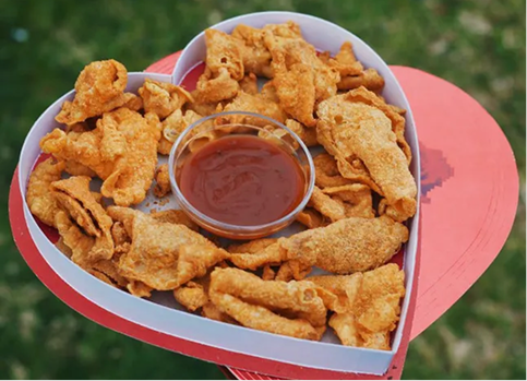 Why Chicken Skin Snacks Are Singapore’s New Snack Obsession (And Why You Should Join the Craze!)